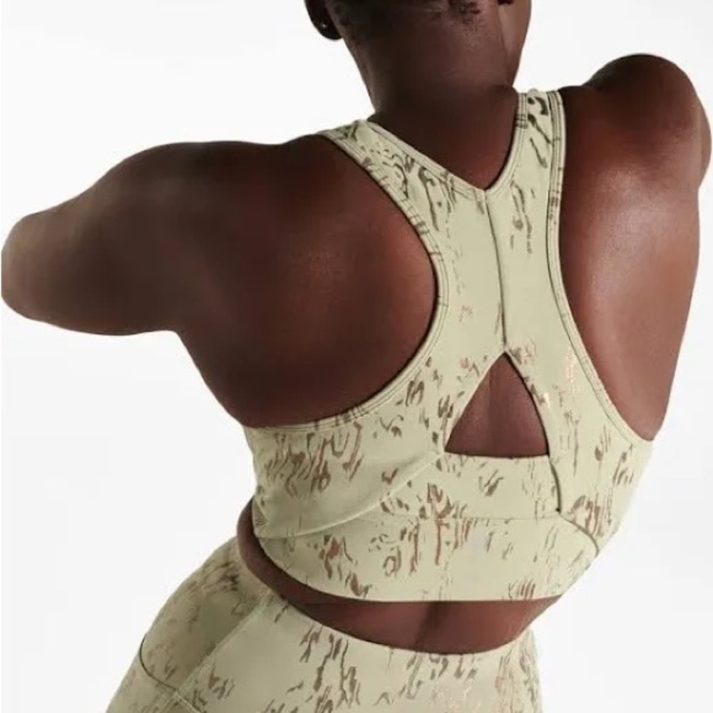 NWOT Halle Berry X Sweaty Betty Athena XS super soft bra green foil print - Picture 5 of 10